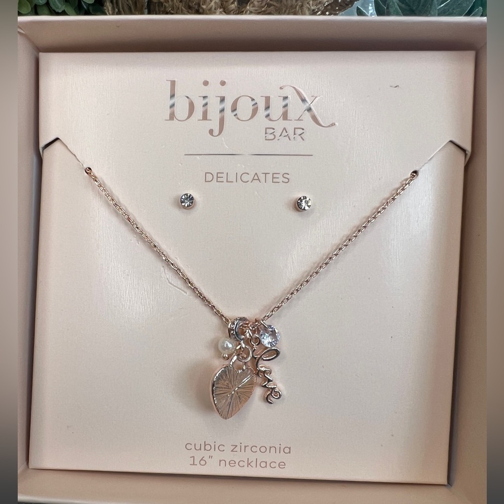 Bijoux Bar Delicate Gold Heart Necklace and Earrings Set - Picture 2 of 3